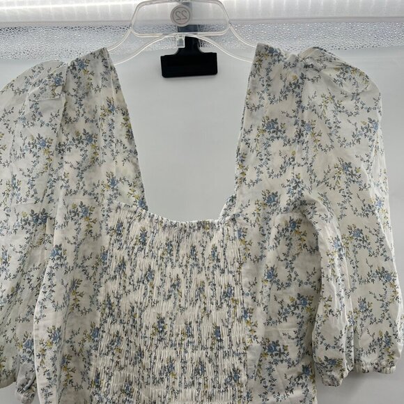 Vici Women's Short Puff Sleeve Floral Crop Top Sweetheart Neck Size Large - Picture 6 of 9